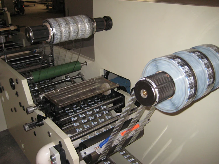Fully Automatic Adhesive Die Cutting Machine